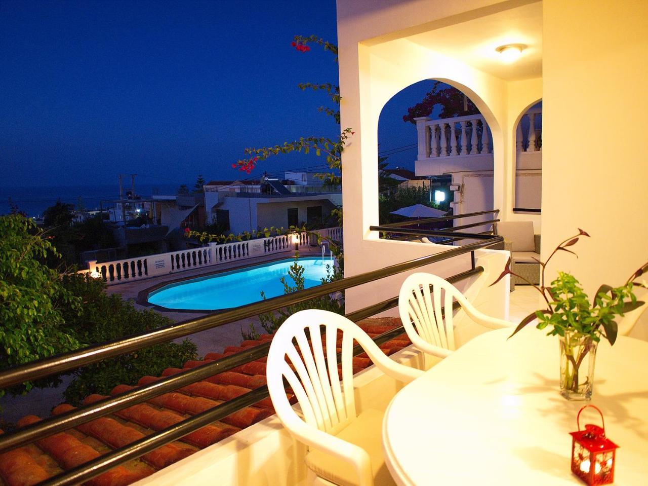 Rouladina Apartments Сталос Экстерьер фото