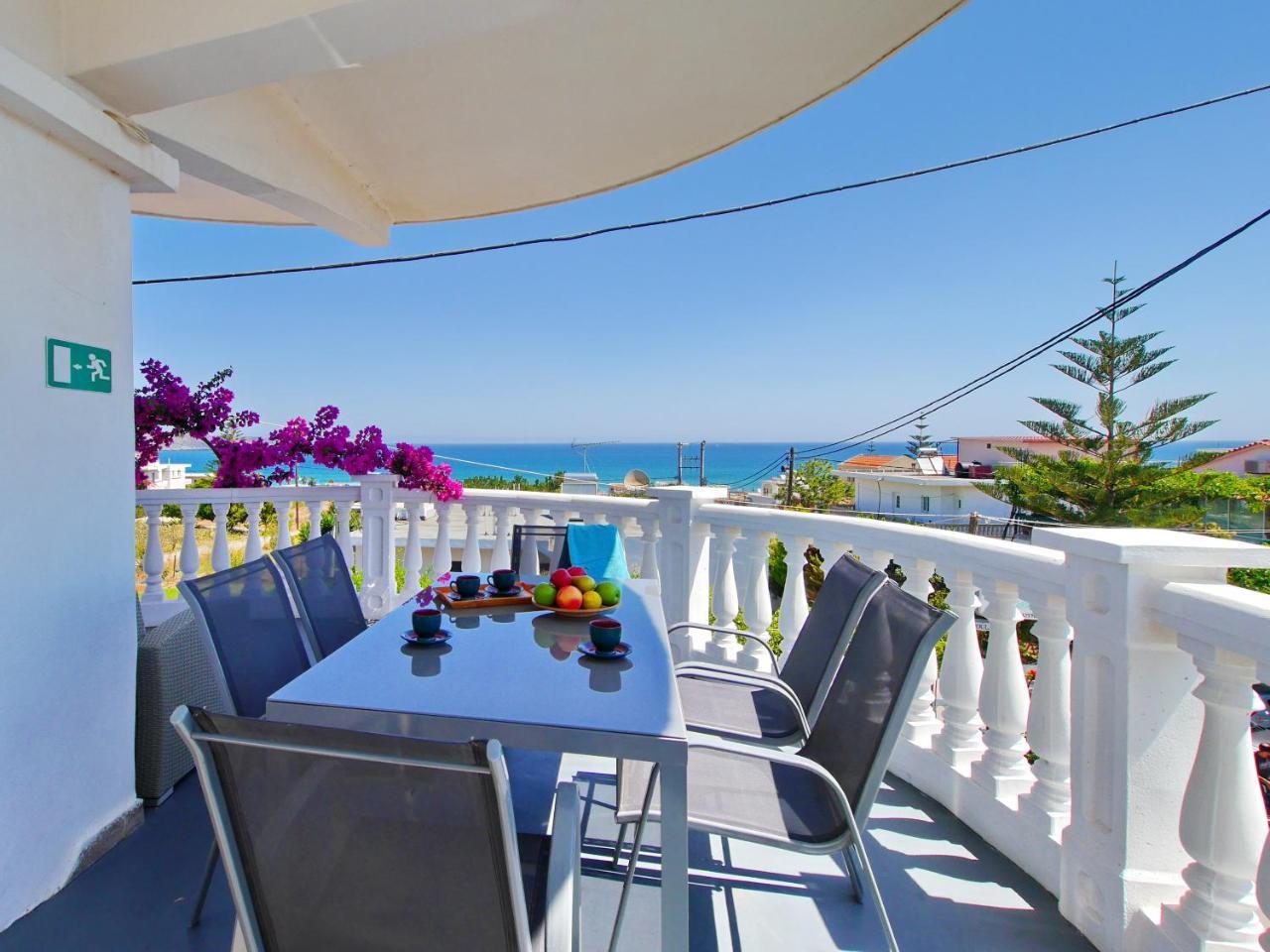 Rouladina Apartments Сталос Экстерьер фото